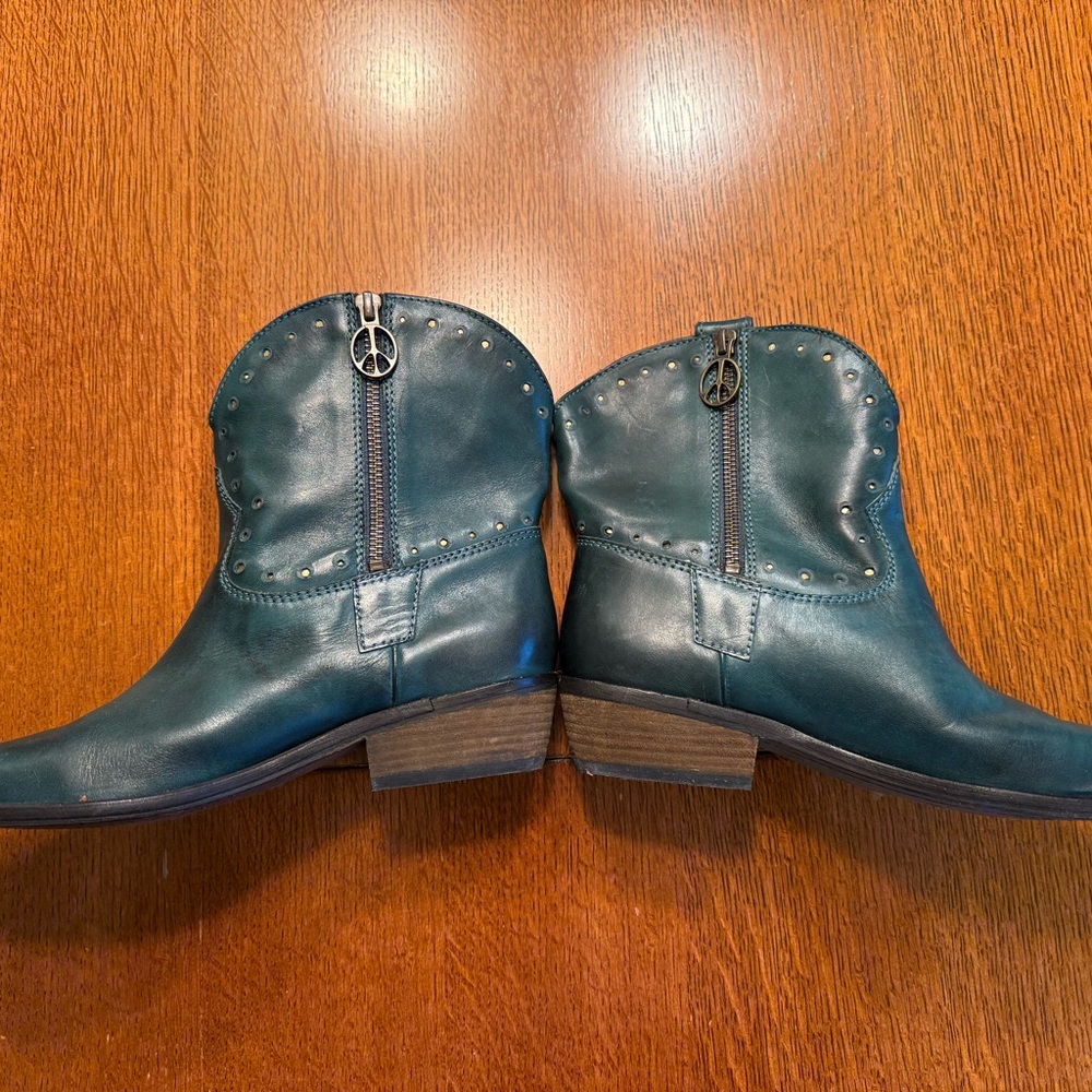 Lucky Brand Teal and Brown Leather Cowboy Boots, Size 8.5 Coachella